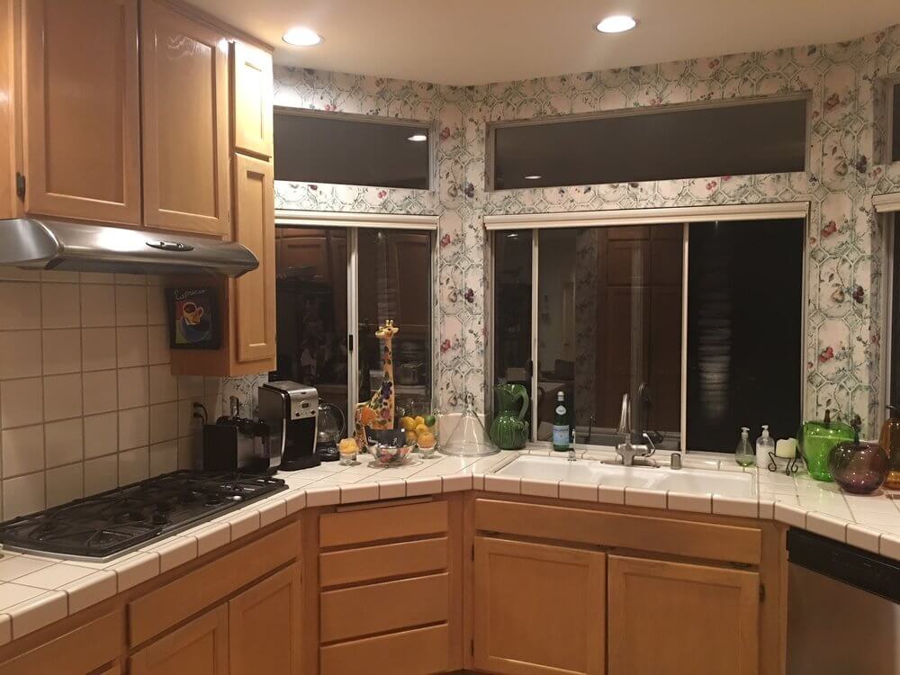 outdated kitchen renovation - rain carriers